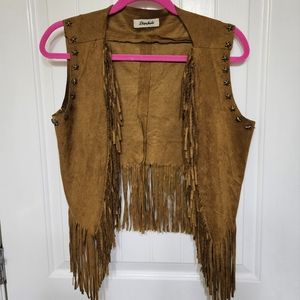 *Sold* Fringe faux suade vest
